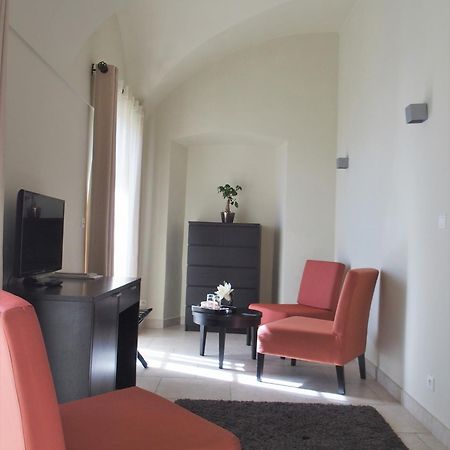 Perla Rossa Hotel เอลเลอรูซ ภายนอก รูปภาพ