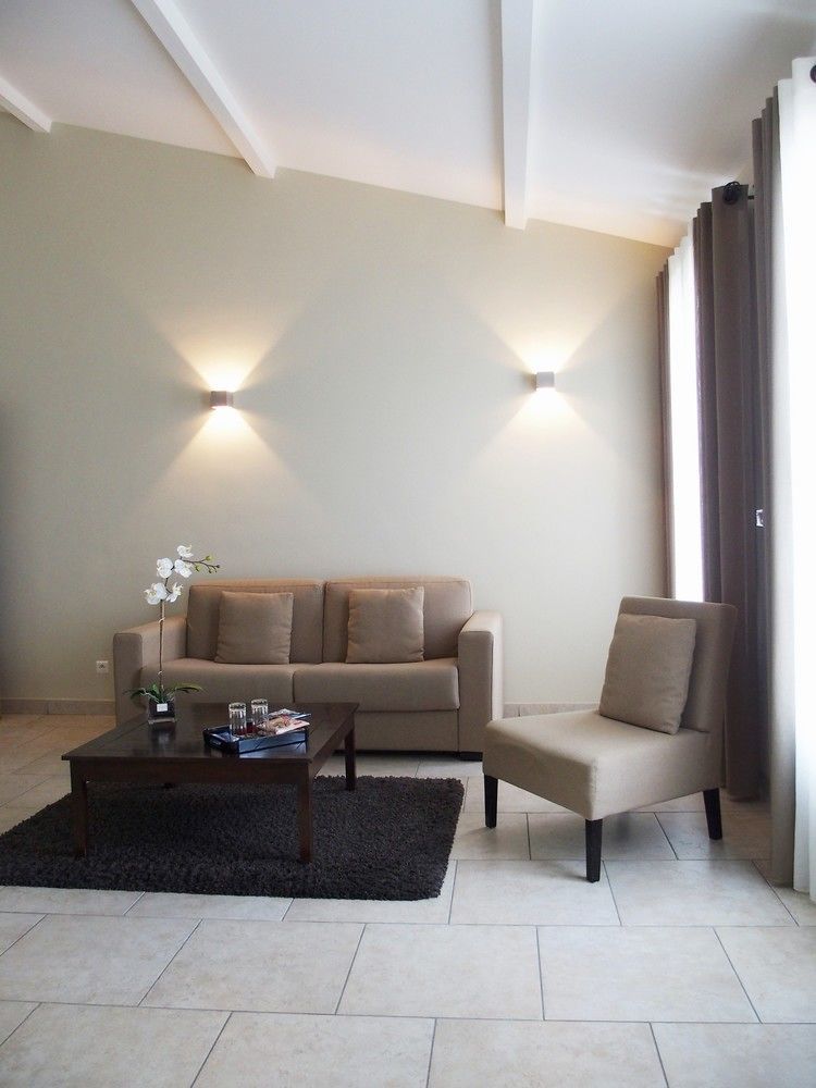 Perla Rossa Hotel เอลเลอรูซ ภายนอก รูปภาพ