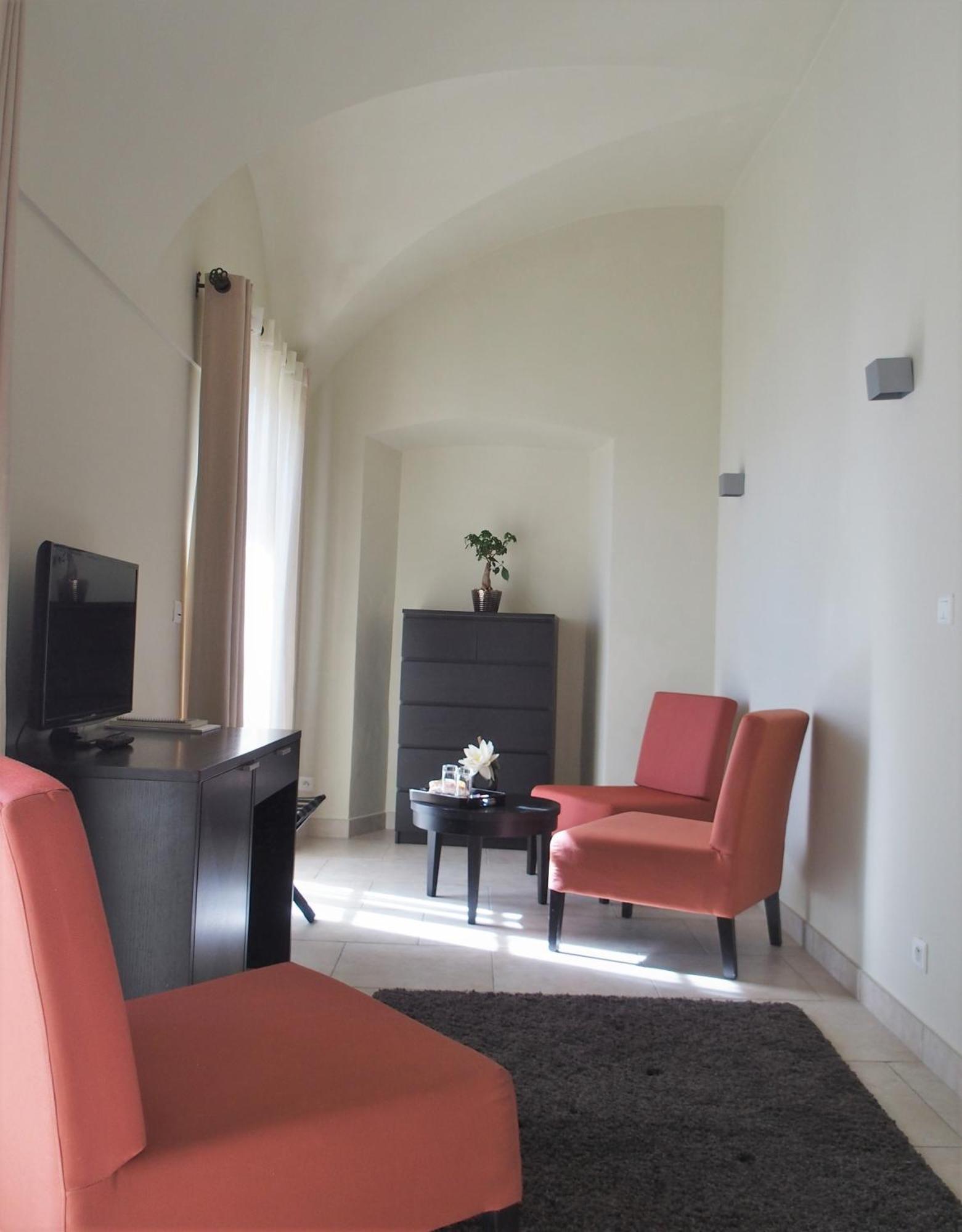 Perla Rossa Hotel เอลเลอรูซ ภายนอก รูปภาพ