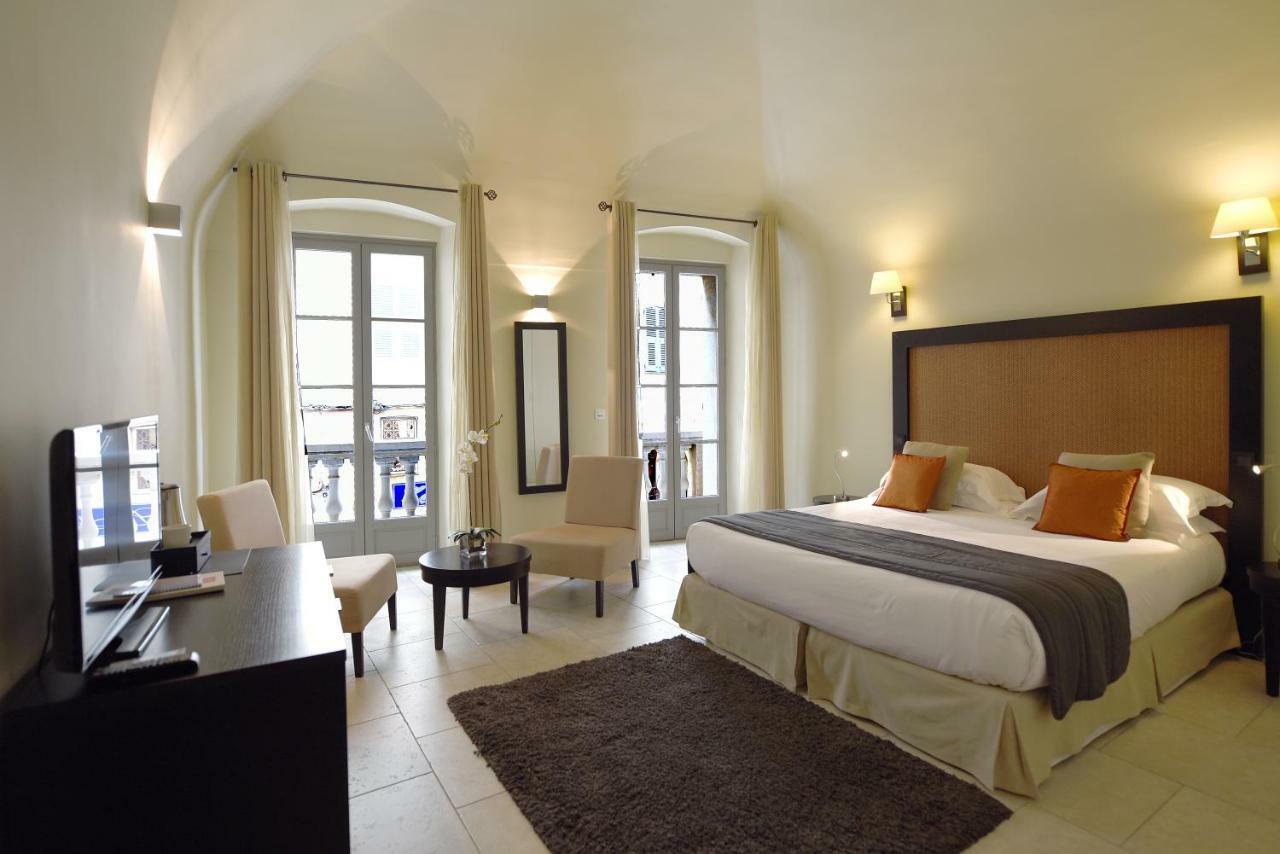 Perla Rossa Hotel เอลเลอรูซ ห้อง รูปภาพ