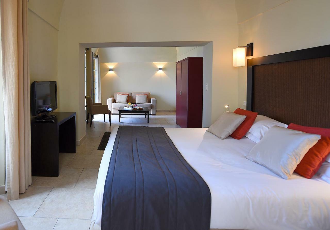 Perla Rossa Hotel เอลเลอรูซ ภายนอก รูปภาพ