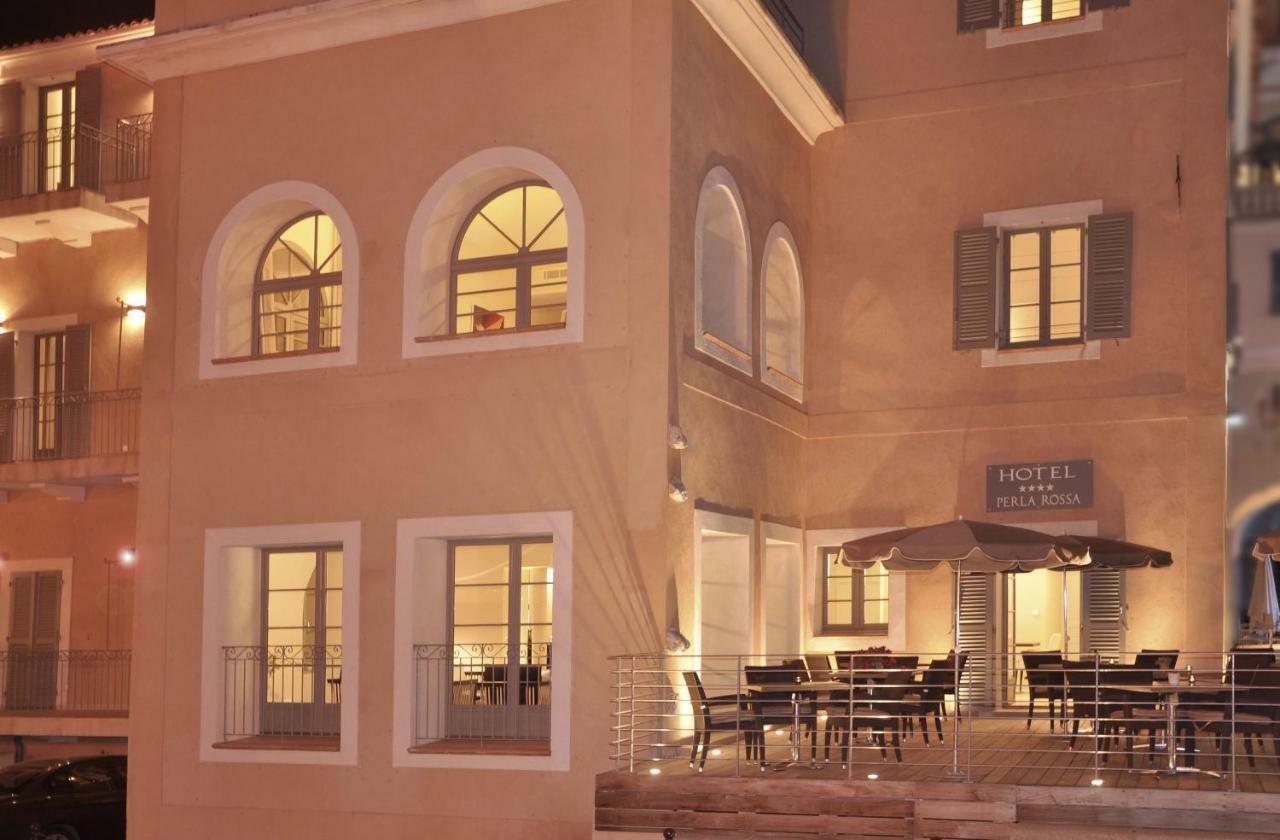Perla Rossa Hotel เอลเลอรูซ ภายนอก รูปภาพ